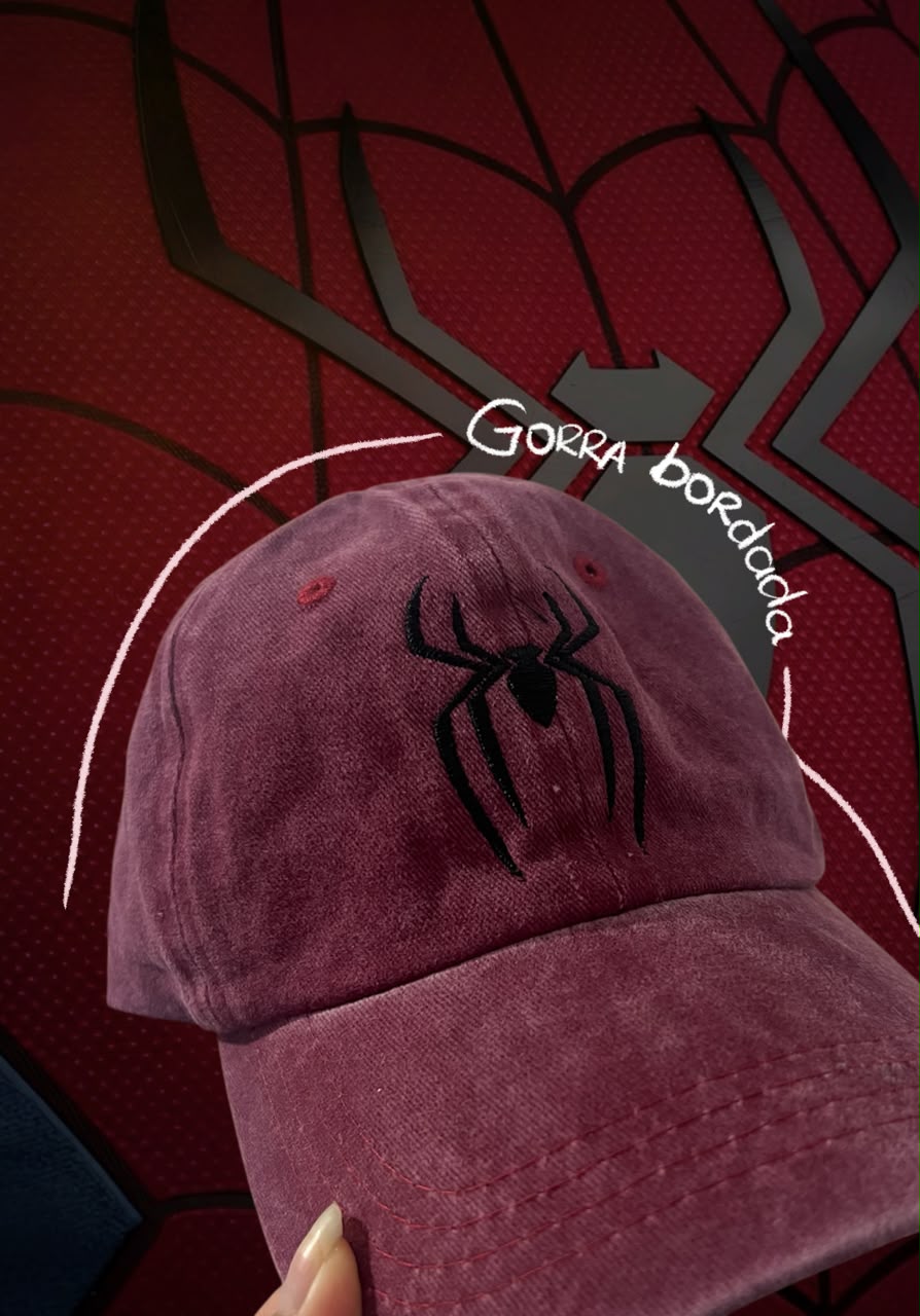 Gorra spiderman bordada Araña